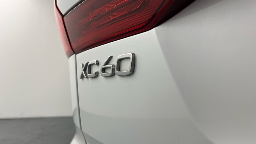 Used Volvo XC60 2025 for sale - 77762767: Photo 41
