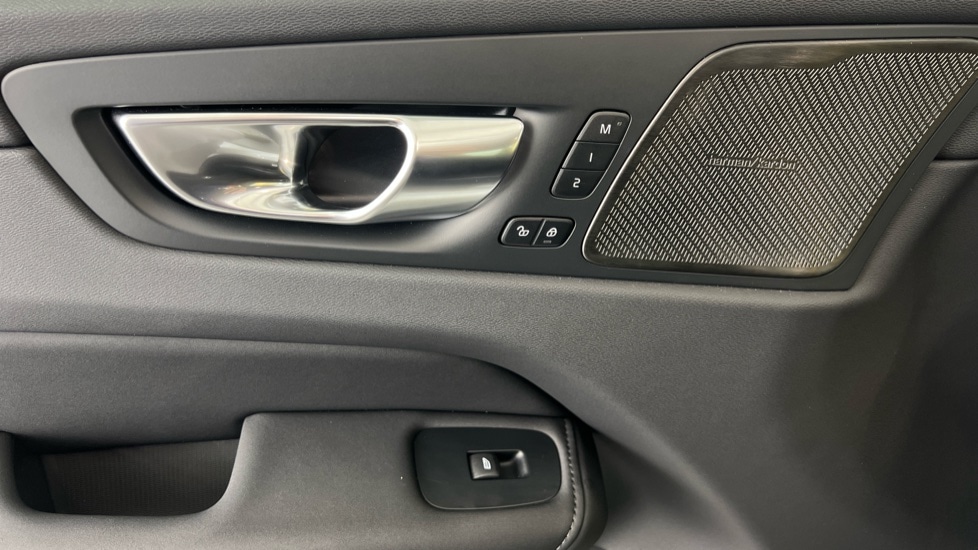 Used Volvo XC60 2025 for sale - 77762767: Photo 44