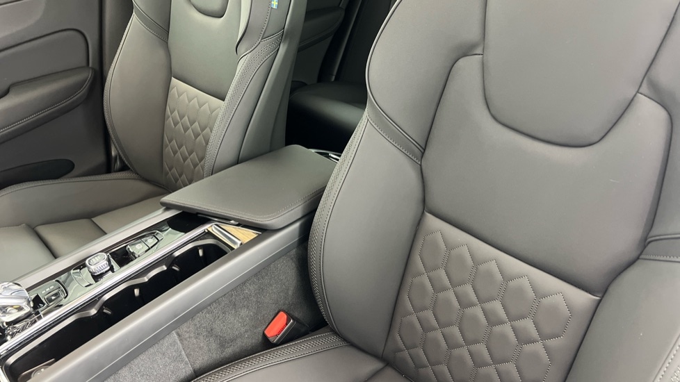 Used Volvo XC60 2025 for sale - 77762767: Photo 47