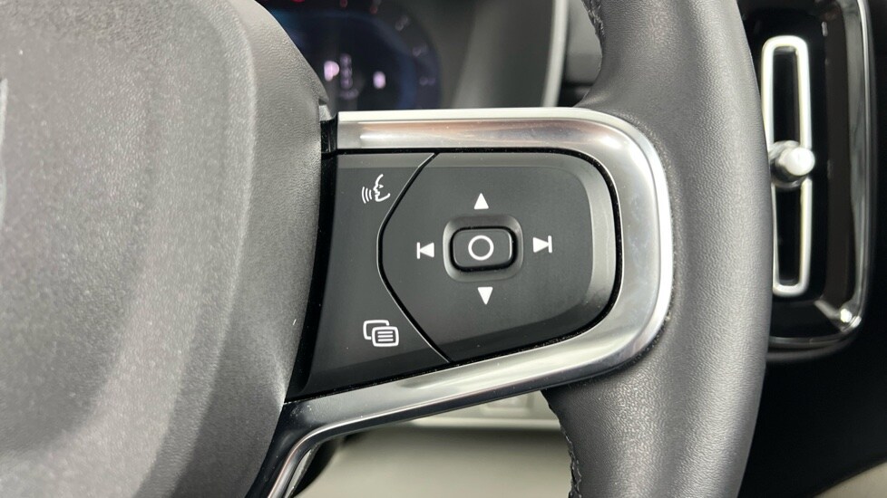 Used Volvo XC40 2022 for sale - 76441934: Photo 20