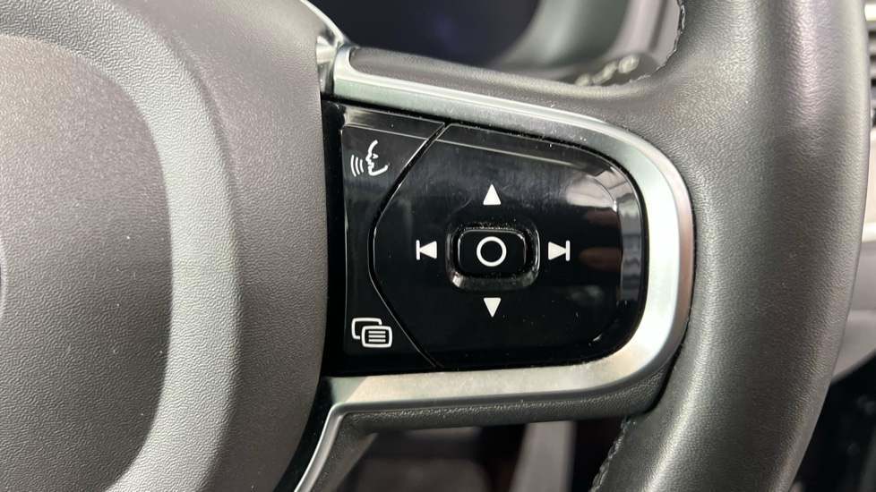 Used Volvo XC90 2023 for sale - 78041962: Photo 21