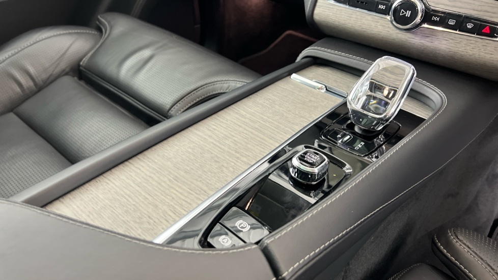 Used Volvo XC90 2023 for sale - 78041962: Photo 24