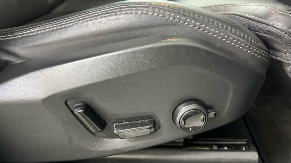 Used Volvo XC90 2023 for sale - 78041962: Photo 29