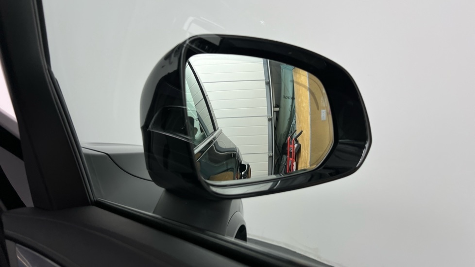 Used Volvo XC90 2023 for sale - 78041962: Photo 31