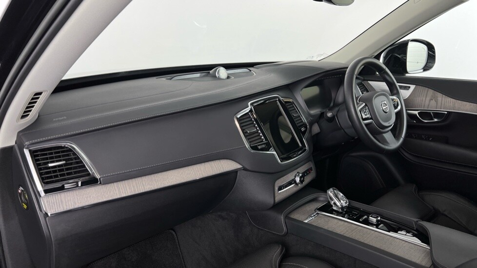 Used Volvo XC90 2023 for sale - 78041962: Photo 40