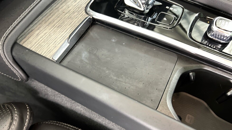 Used Volvo XC90 2023 for sale - 78041962: Photo 44