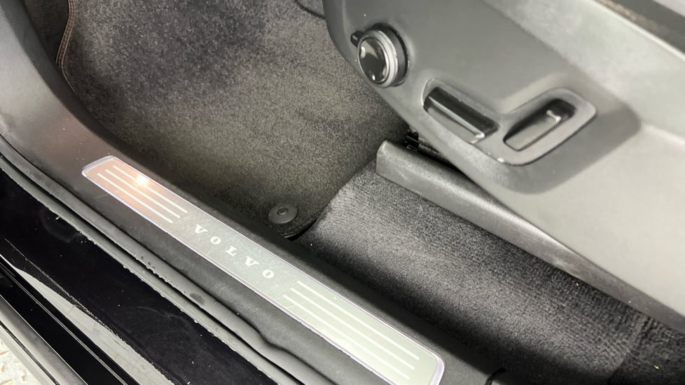 Used Volvo XC90 2023 for sale - 78041962: Photo 45