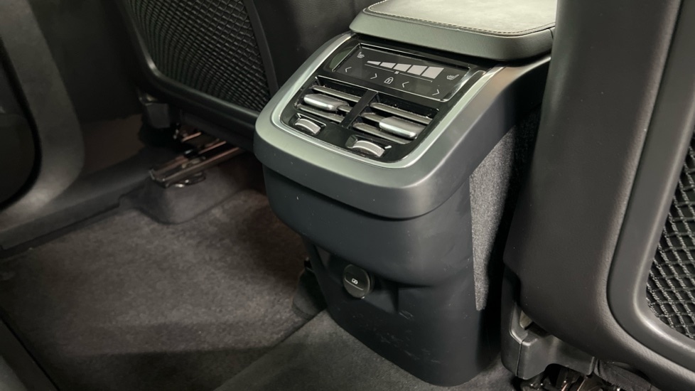 Used Volvo XC90 2023 for sale - 78041962: Photo 50