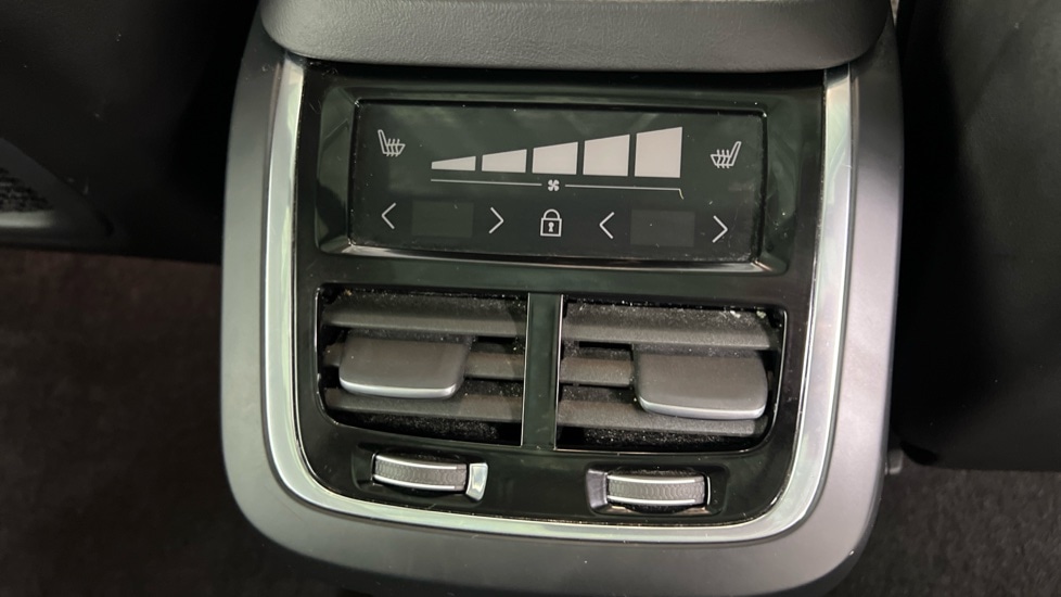 Used Volvo XC90 2023 for sale - 78041962: Photo 51