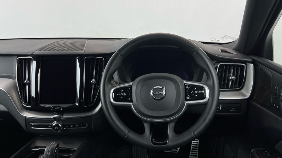 Used Volvo XC60 2021 for sale - 76203845: Photo 10