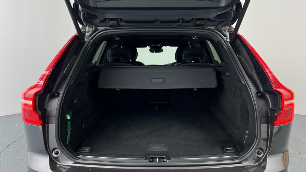 Used Volvo XC60 2021 for sale - 76203845: Photo 13