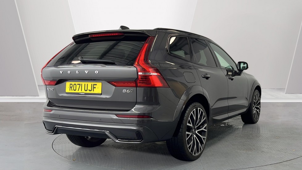 Used Volvo XC60 2021 for sale - 76203845: Photo 2