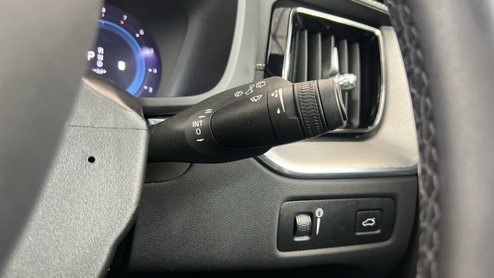 Used Volvo XC60 2021 for sale - 76203845: Photo 21