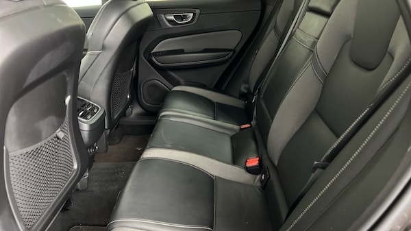 Used Volvo XC60 2021 for sale - 76203845: Photo 32