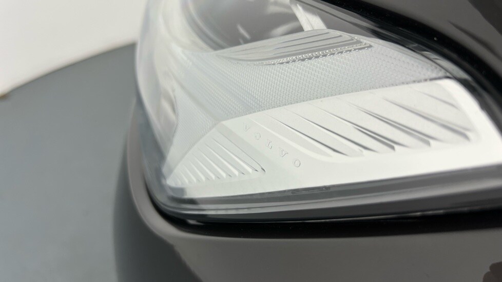 Used Volvo XC60 2021 for sale - 76203845: Photo 46