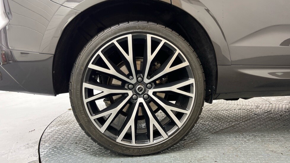 Used Volvo XC60 2021 for sale - 76203845: Photo 9