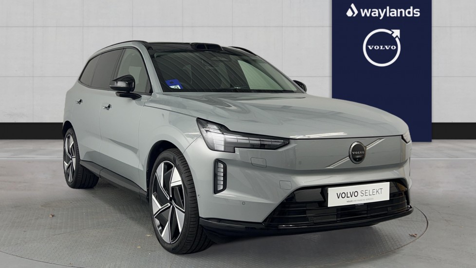 Used Volvo EX90 2025 for sale - 76526532: Photo 1