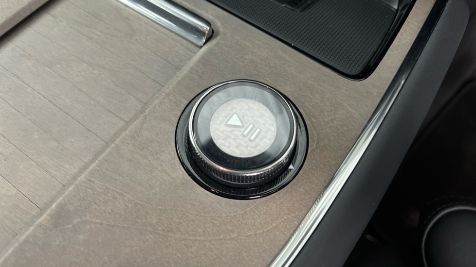 Used Volvo EX90 2025 for sale - 76526532: Photo 26