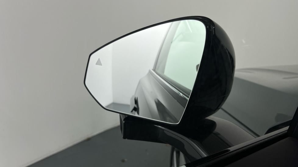 Used Volvo EX90 2025 for sale - 76526532: Photo 31