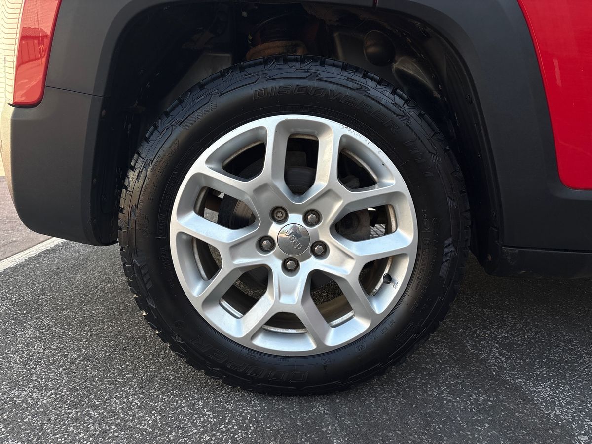 Used Jeep Renegade 2018 for sale - 78172700: Photo 9