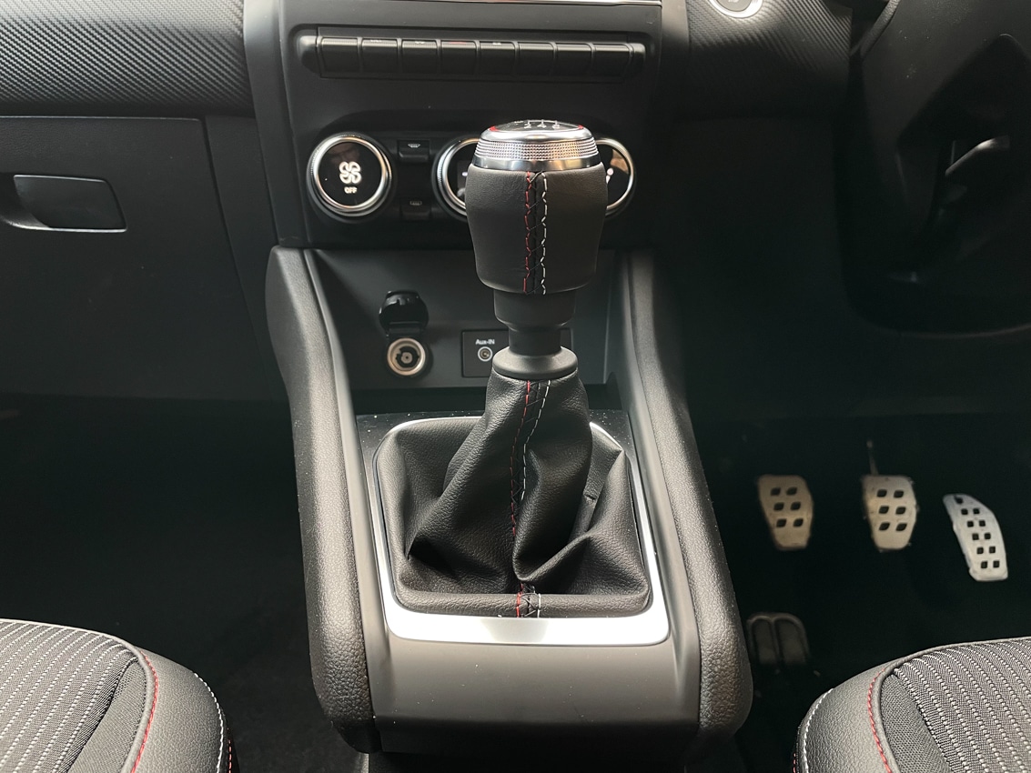 Used Renault Captur for sale - 76868335: Photo 14