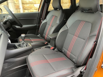 Used Renault Captur undefined for sale - 76868335: Photo