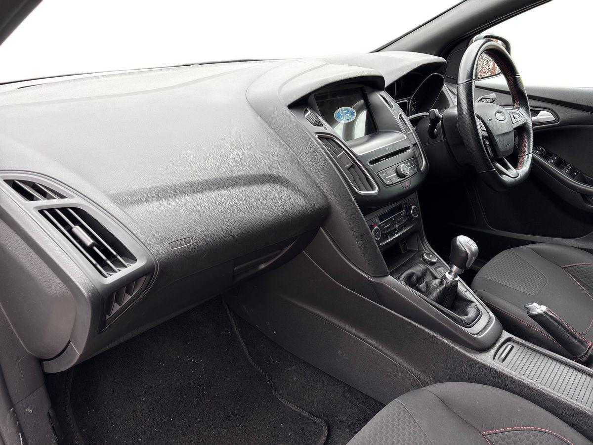 Used Ford Focus 2018 for sale - 77903242: Photo 16