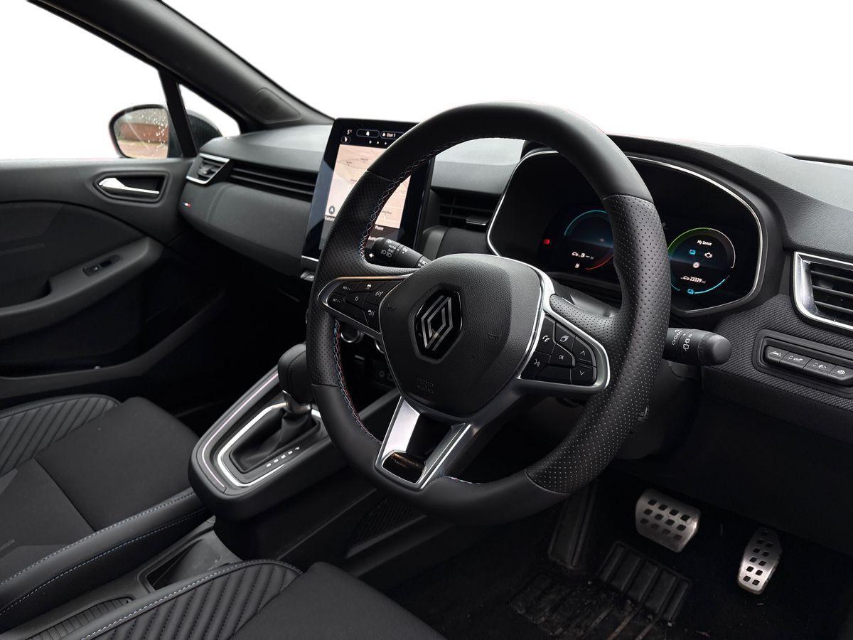 Used Renault Clio 2023 for sale - 77461725: Photo 11