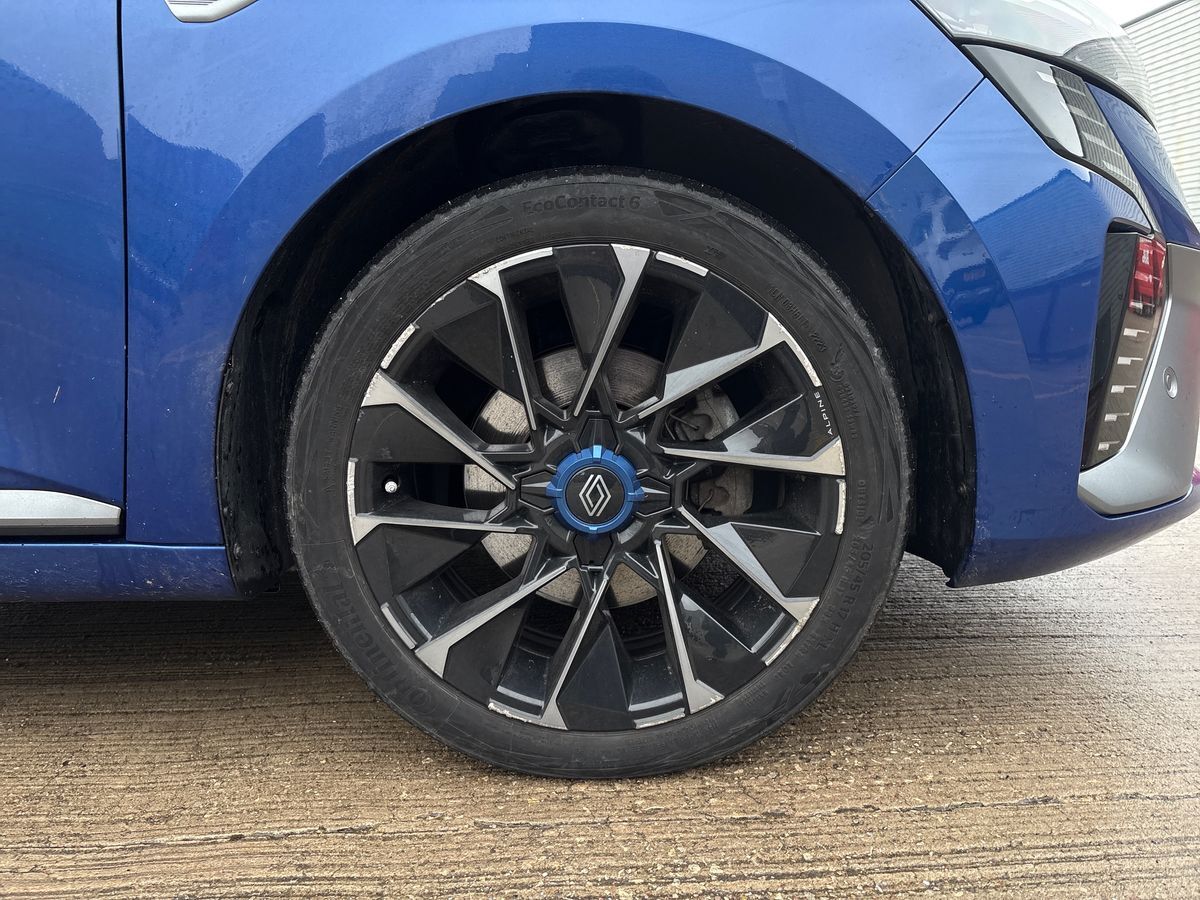 Used Renault Clio 2023 for sale - 77461725: Photo 9