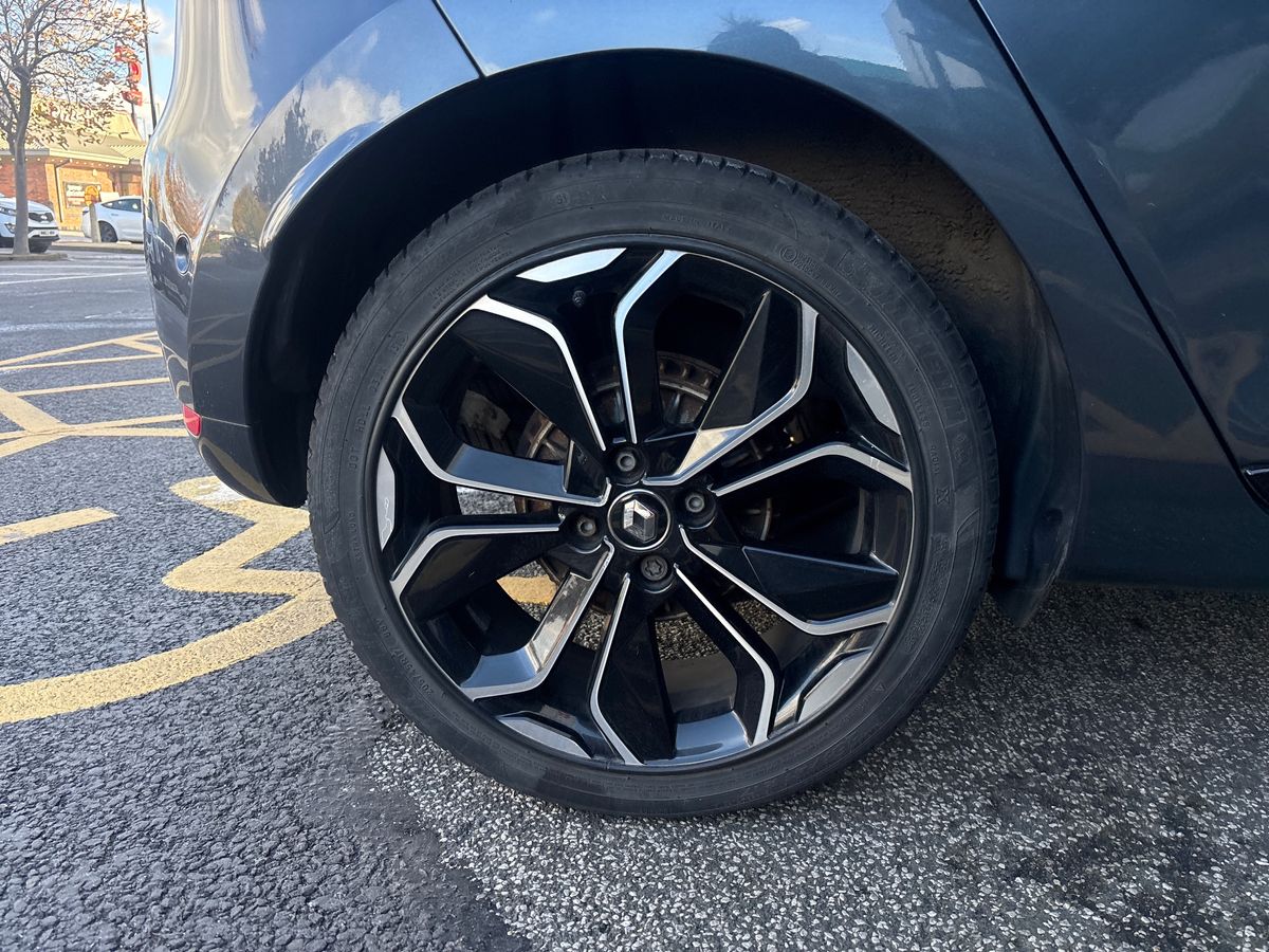 Used Renault Clio 2018 for sale - 76400774: Photo 9