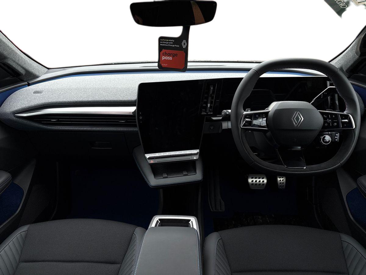 Used Renault Scenic E-Tech 2025 for sale - 77526050: Photo 11