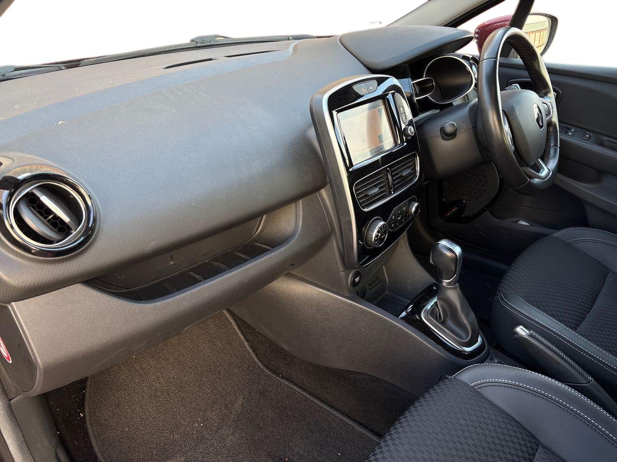Used Renault Clio 2017 for sale - 77855684: Photo 15