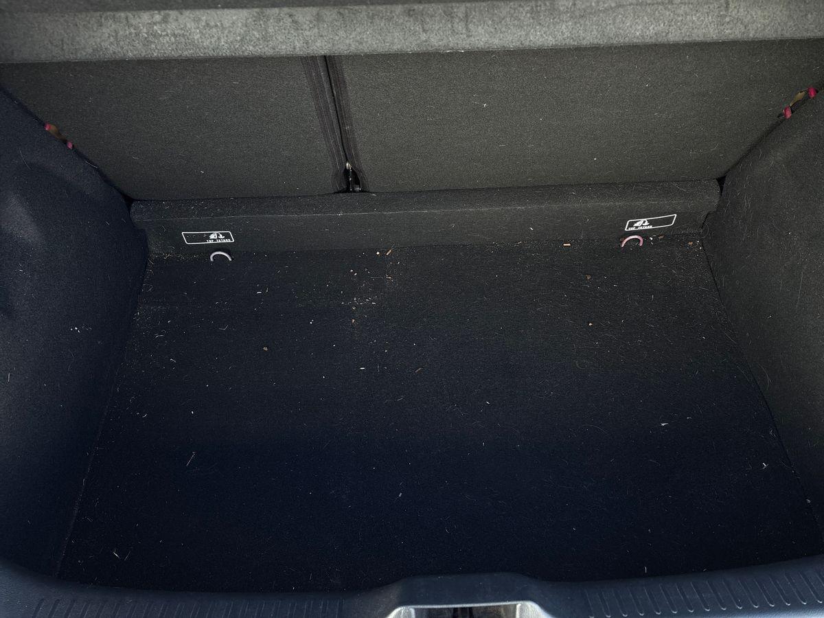 Used Renault Clio 2017 for sale - 77855684: Photo 18