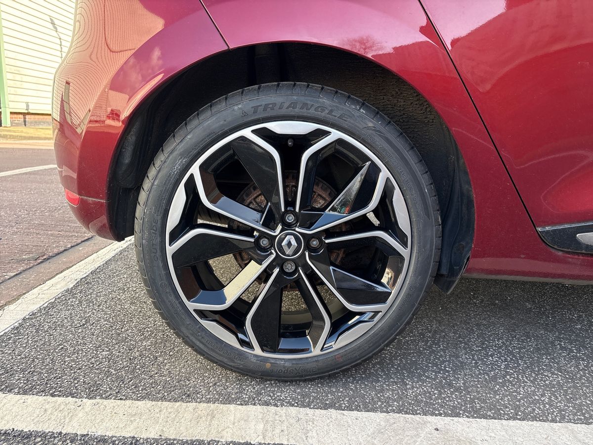 Used Renault Clio 2017 for sale - 77855684: Photo 9