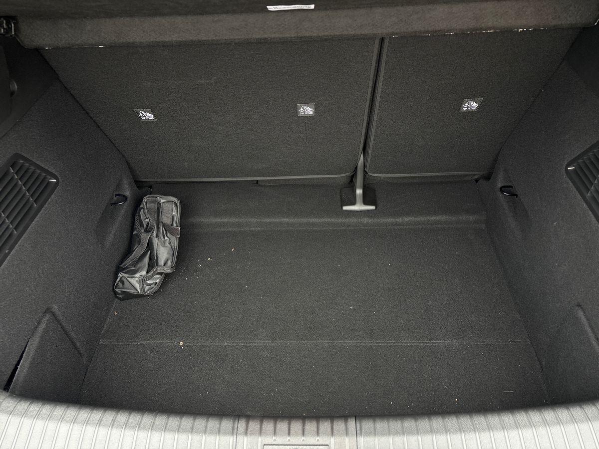 Used Renault Megane E Tech 2025 for sale - 77261497: Photo 18