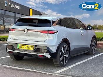 Used Renault Megane E Tech 2023 for sale - 78179779: Photo