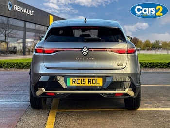 Used Renault Megane E Tech 2023 for sale - 77071088: Photo