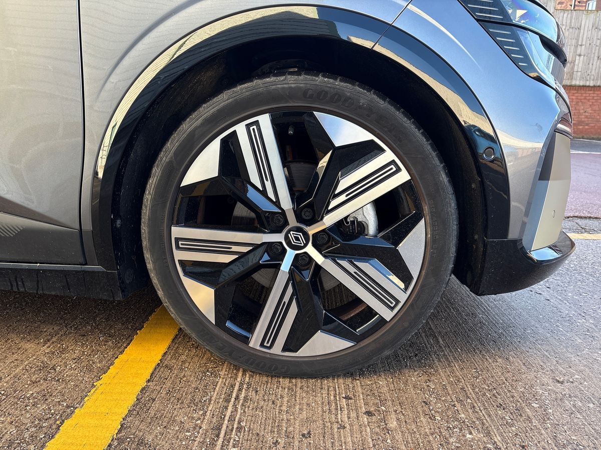 Used Renault Megane E Tech 2023 for sale - 77071088: Photo 9