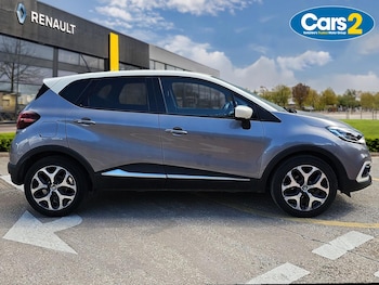 Used Renault Captur 2018 for sale - 78849262: Photo