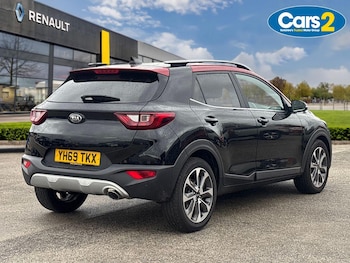 Used Kia Stonic 2019 for sale - 77232102: Photo