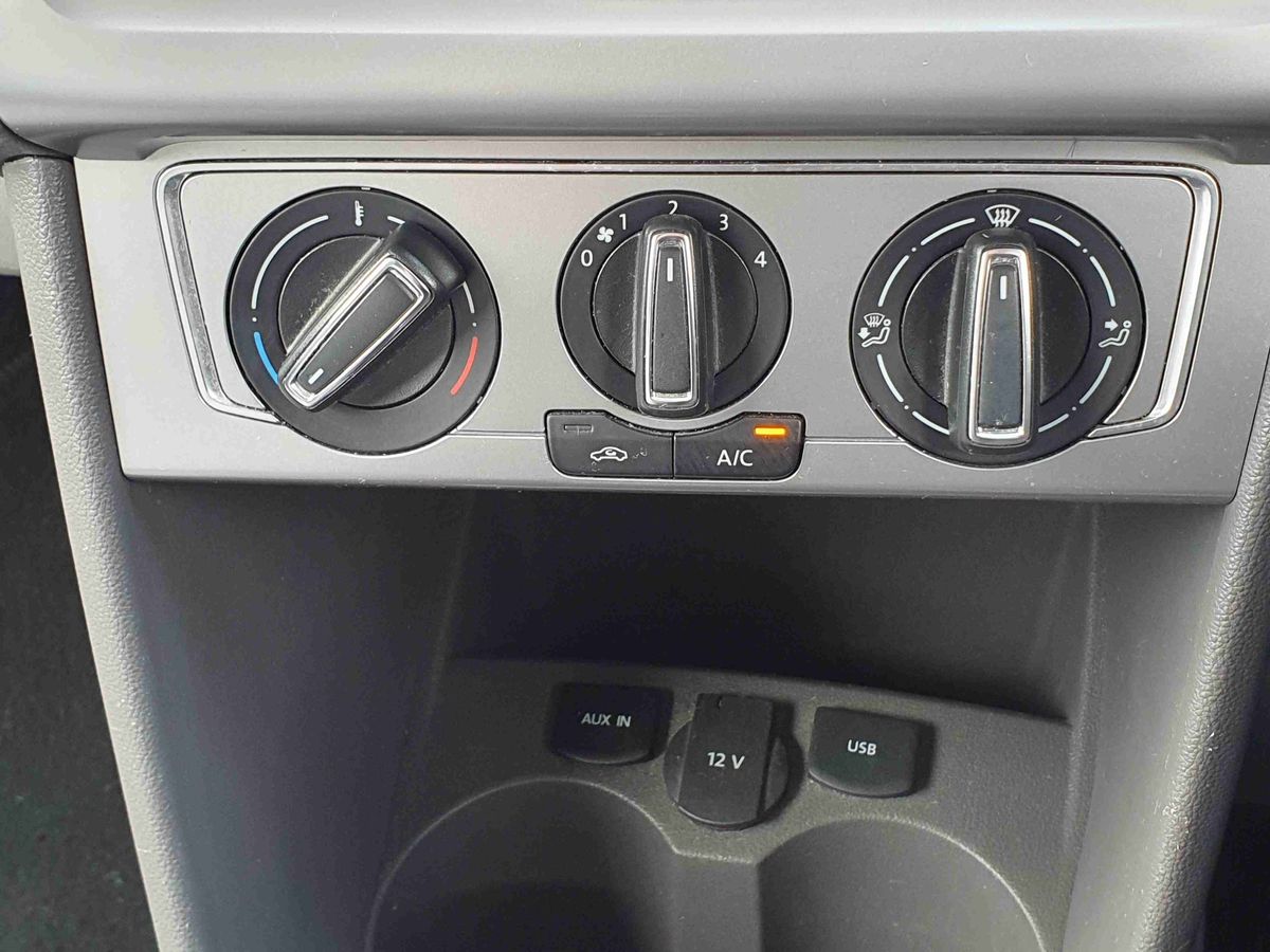 Used Volkswagen Polo 2016 for sale - 78165610: Photo 25