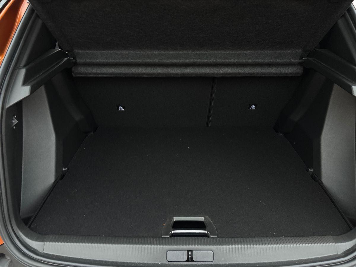 Used Peugeot 2008 2023 for sale - 76533822: Photo 18