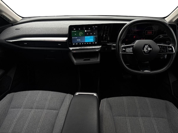 Used Renault Megane E Tech 2023 for sale - 76297536: Photo 11
