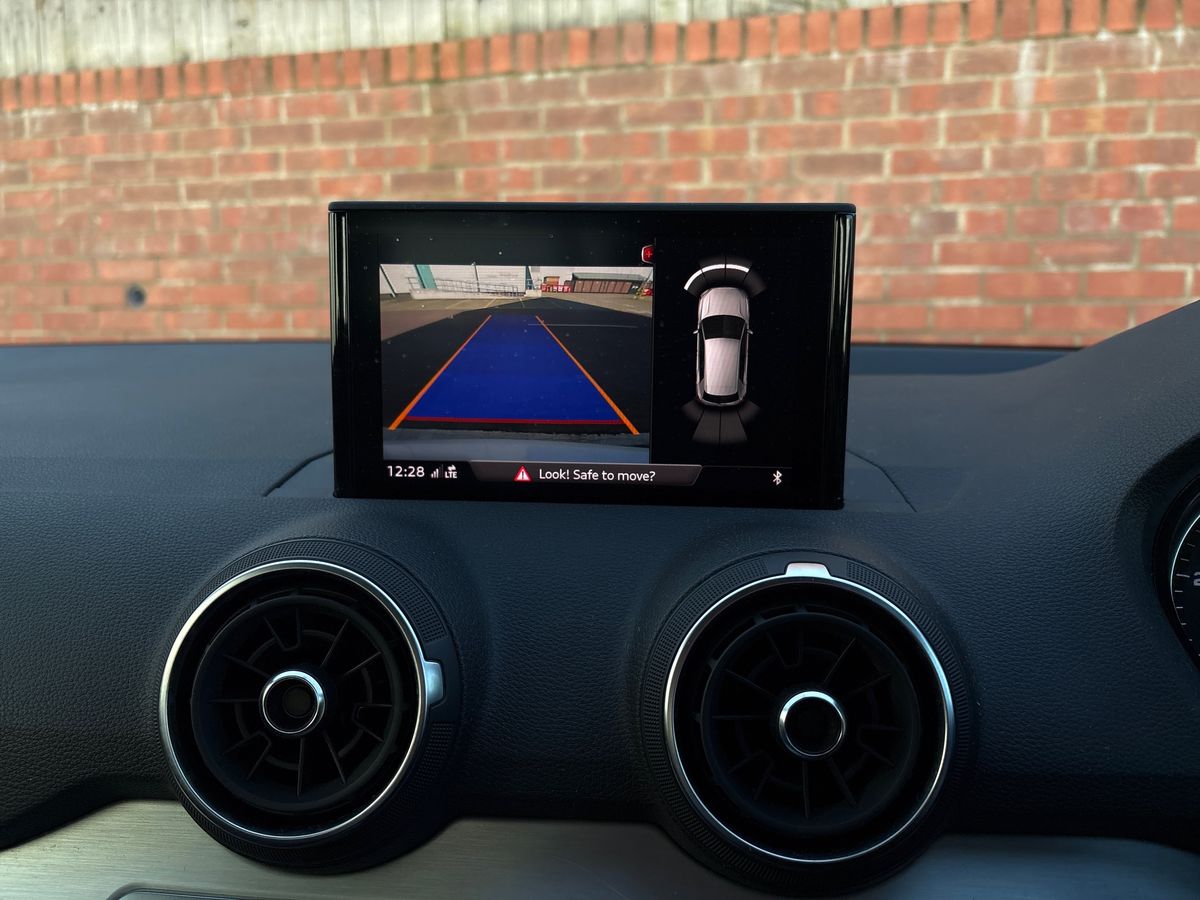 Used Audi Q2 2018 for sale - 77771101: Photo 19