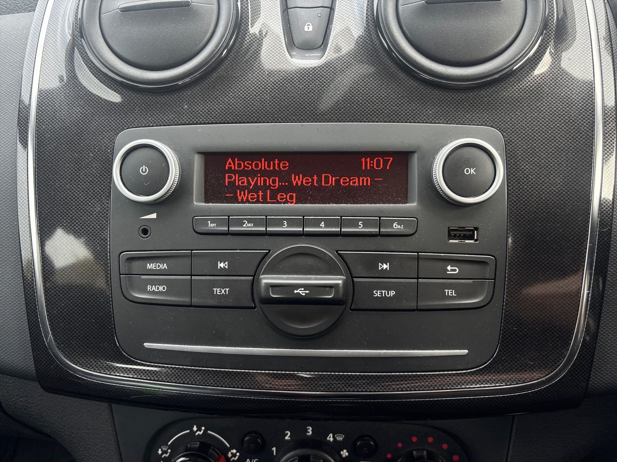 Used Dacia Sandero 2017 for sale - 76475135: Photo 19