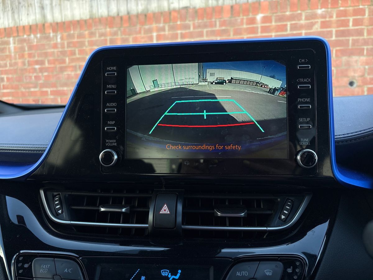 Used Toyota C-HR 2020 for sale - 77934256: Photo 19