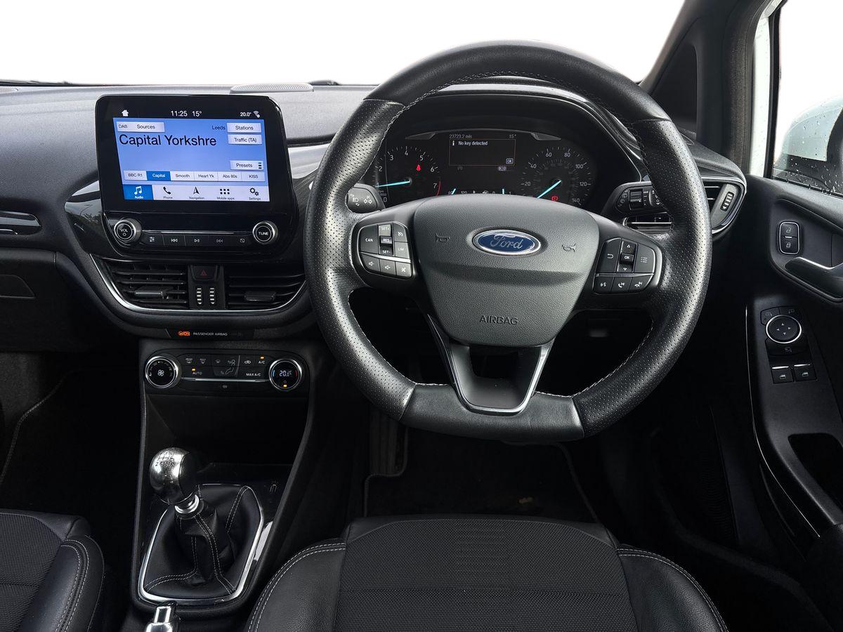 Used Ford Fiesta 2018 for sale - 76474990: Photo 12