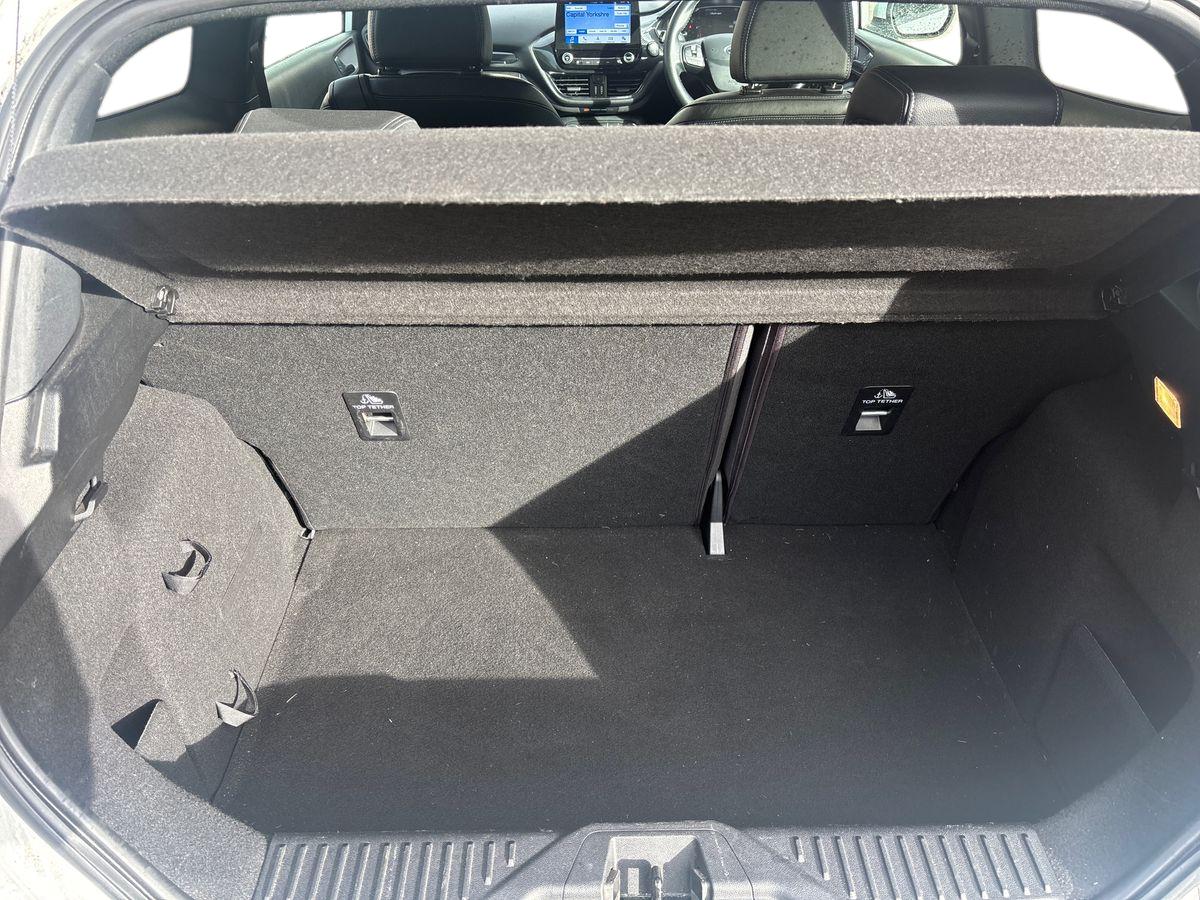 Used Ford Fiesta 2018 for sale - 76474990: Photo 18