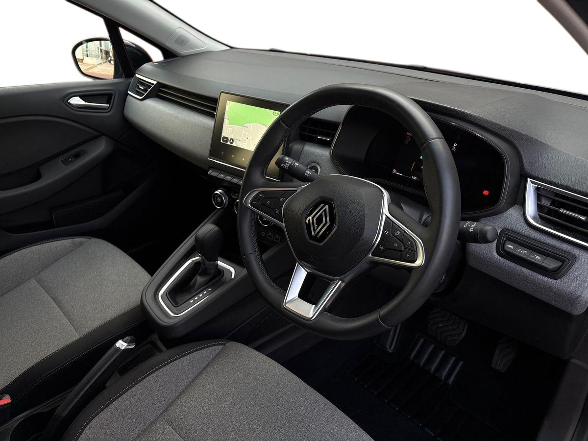 Used Renault Clio 2024 for sale - 77205658: Photo 10