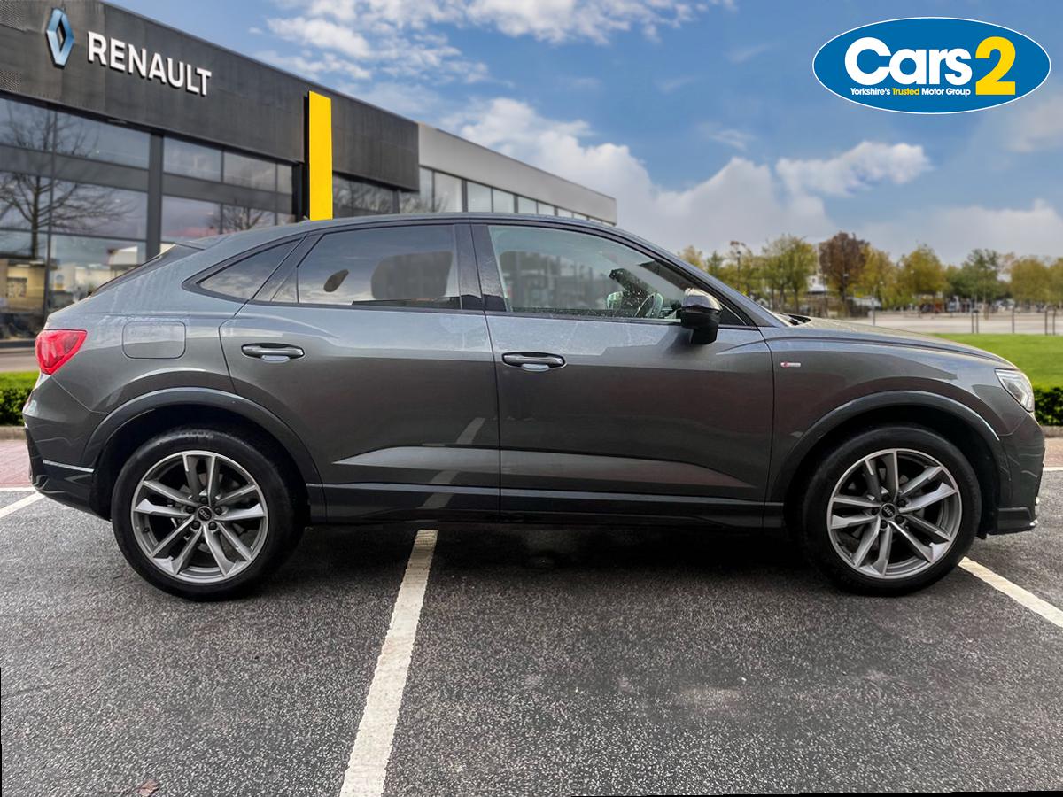 Used Audi Q3 2023 for sale - 76717399: Photo 2